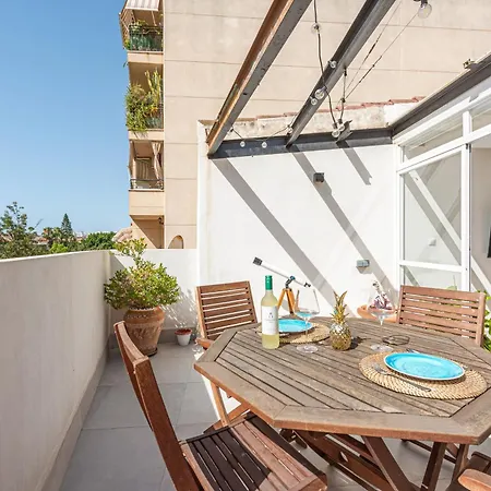 Pineapple Spiteri 12 Apartment Malaga